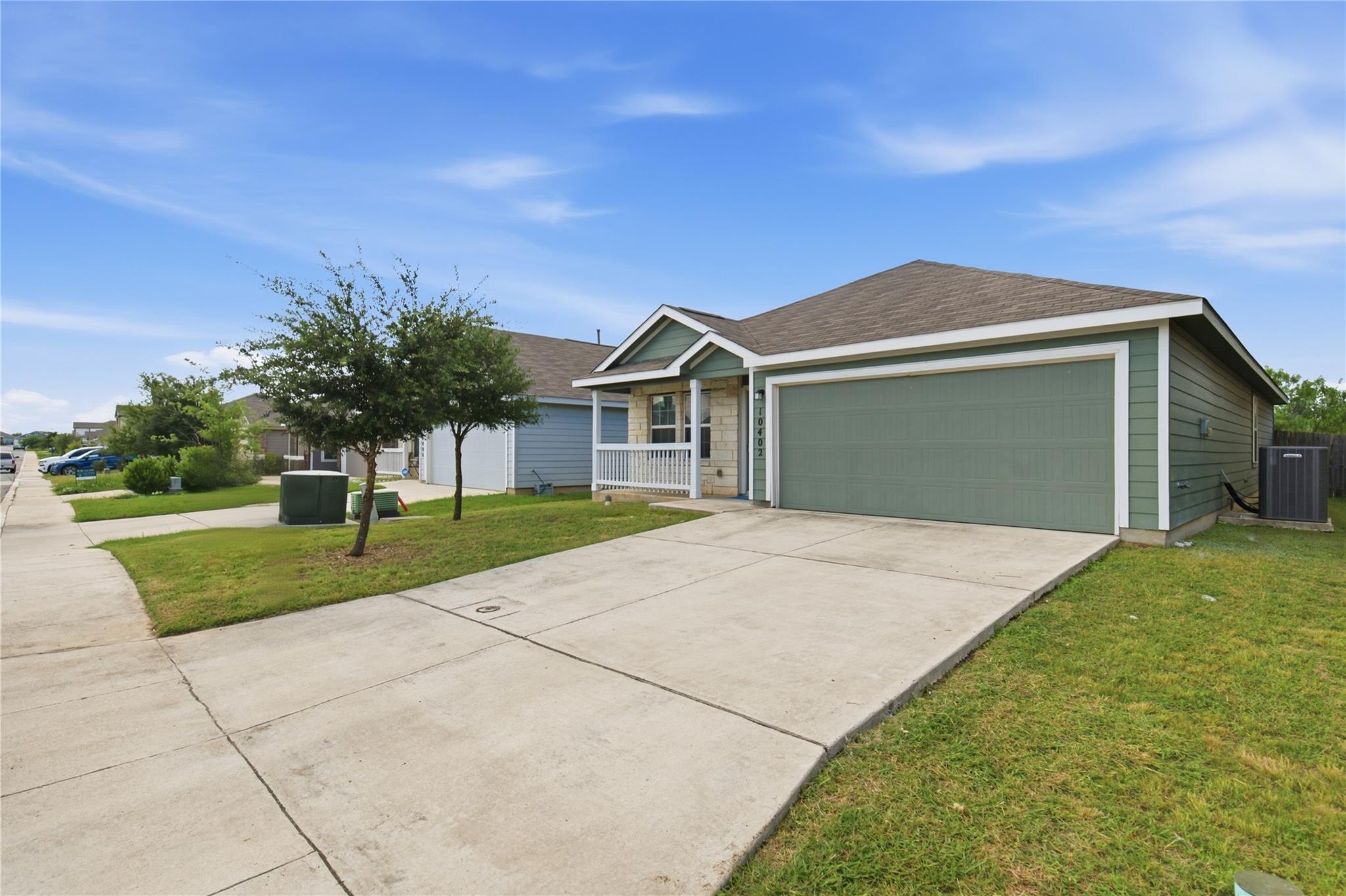 10402 Waverunner None Property Photo 1