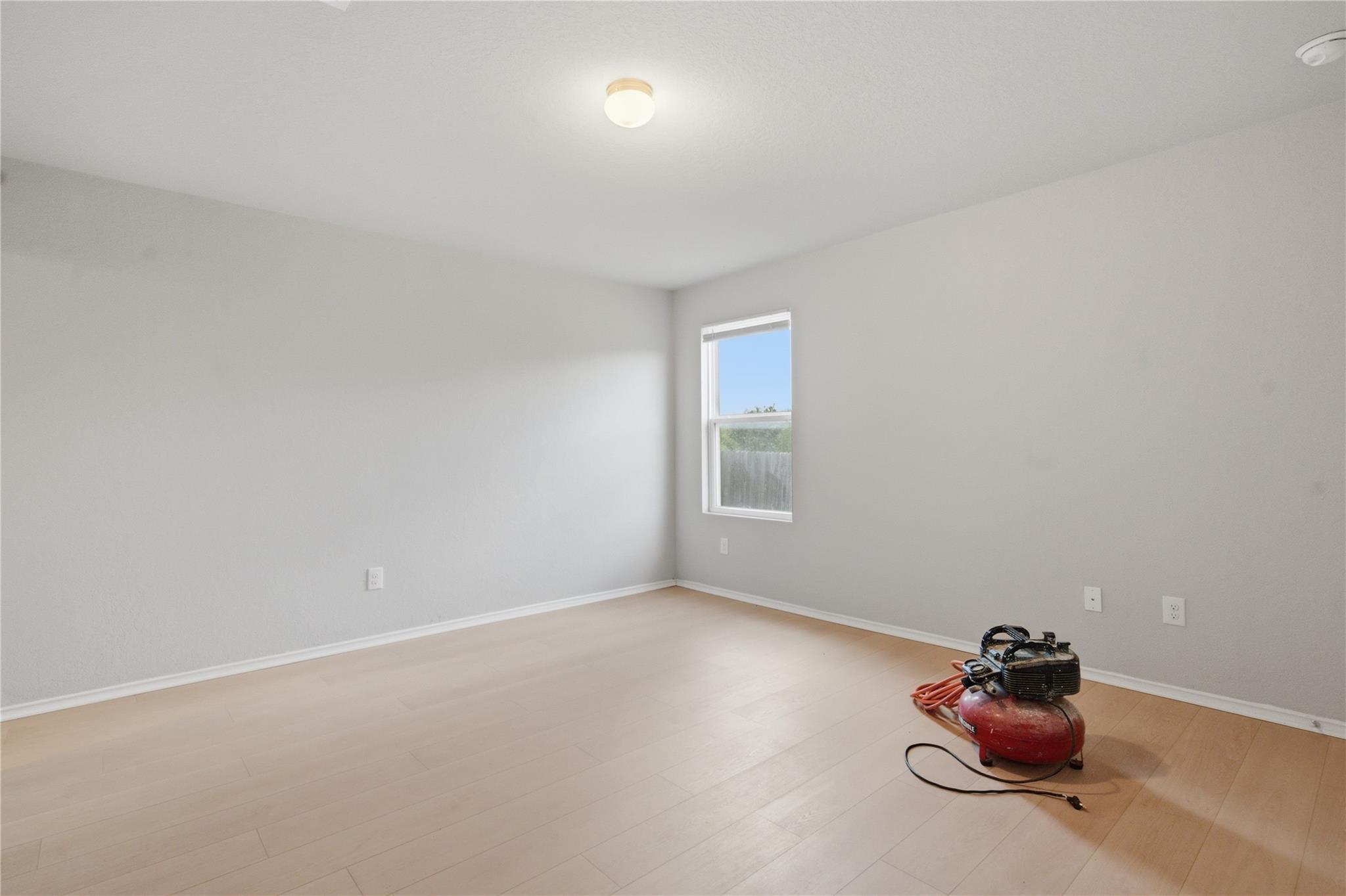 10402 Waverunner None Property Photo 17