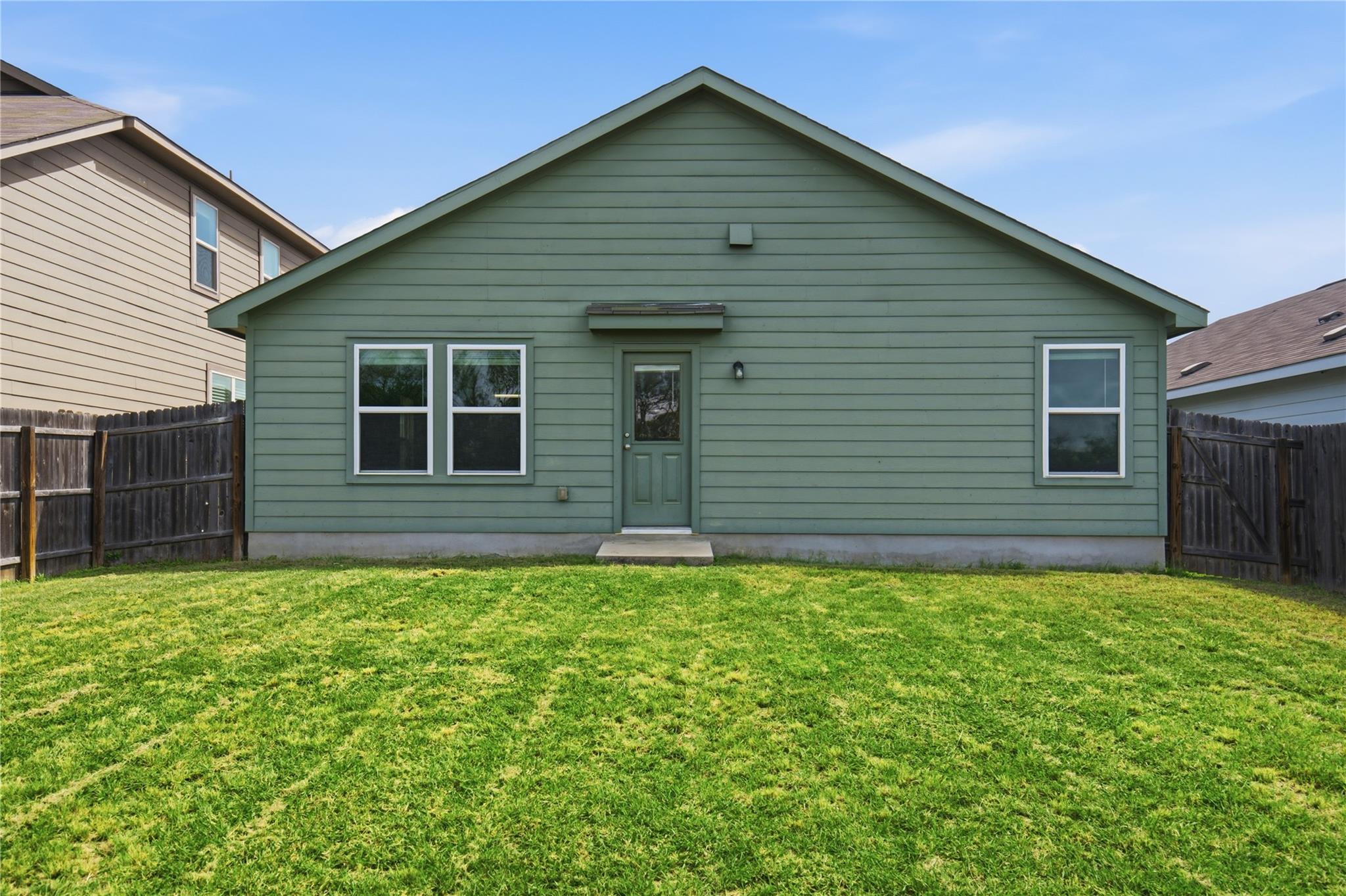 10402 Waverunner None Property Photo 23