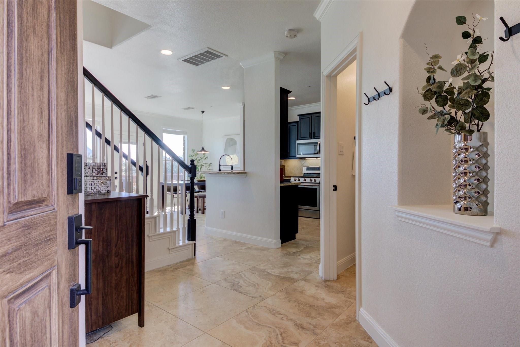 700 Mandarin Flyway Dr #1702 Property Photo 3
