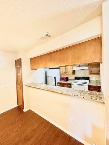 10616 Mellow Mdws #40b Property Photo 7