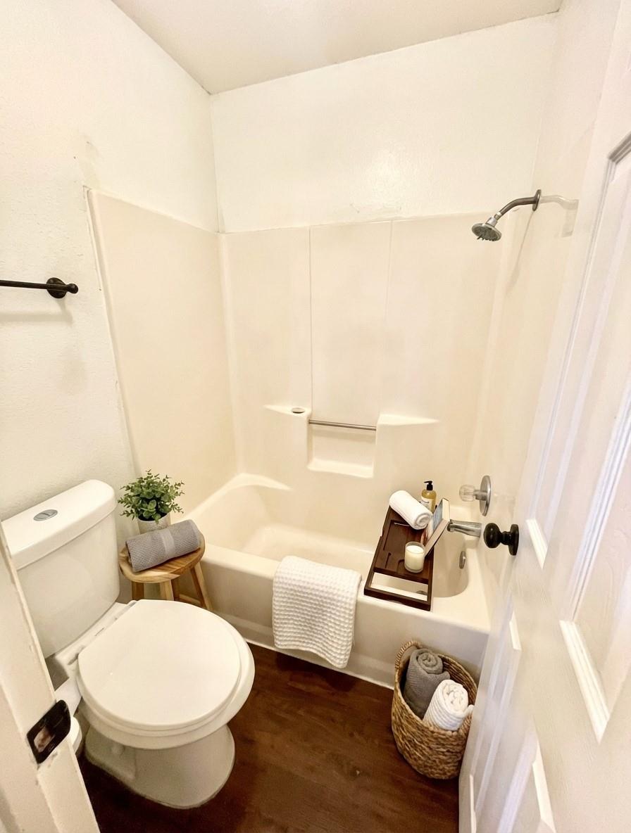 10616 Mellow Mdws #40b Property Photo 17