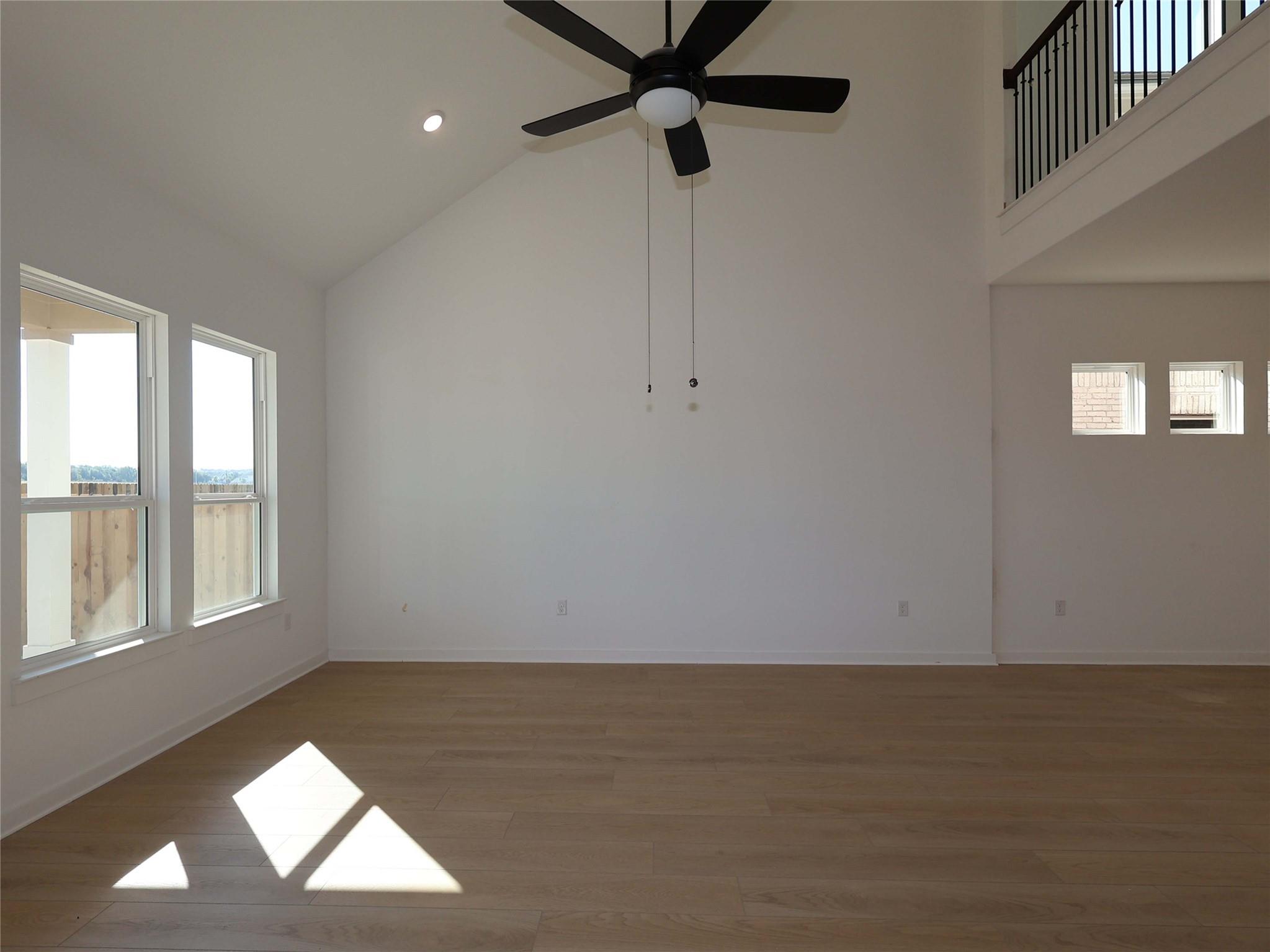 2024 Lolo Ln Property Photo 6