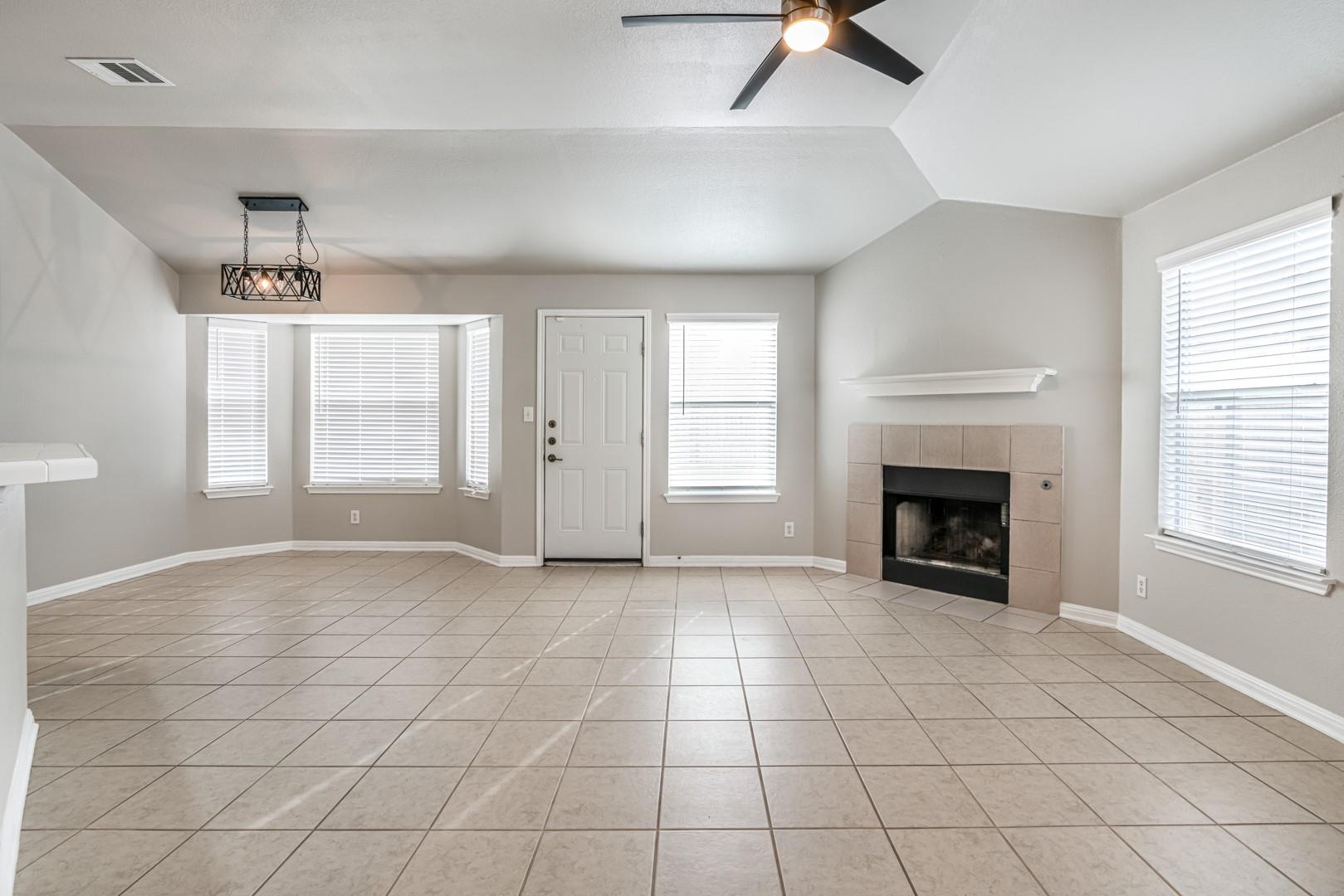 8518 Trumpet Cir Property Photo 11