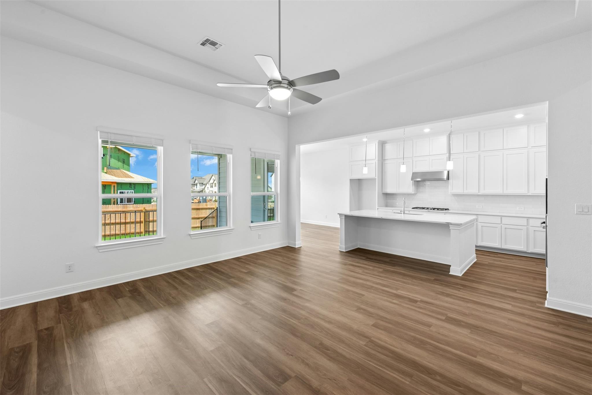 17205 Hope Bergman Dr Property Photo 8