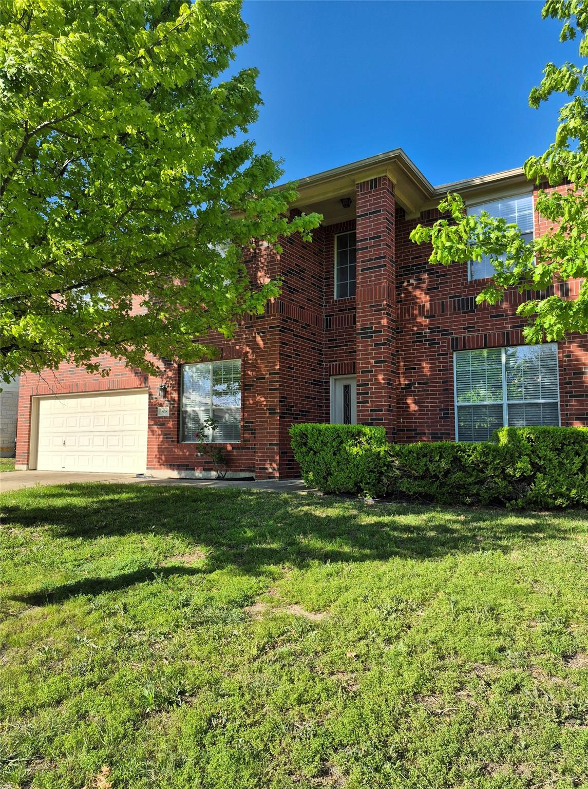 808 Busleigh Castle Way Property Photo 1
