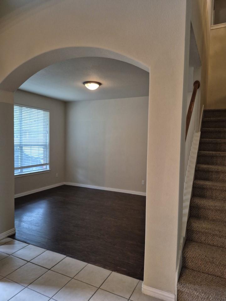 808 Busleigh Castle Way Property Photo 5