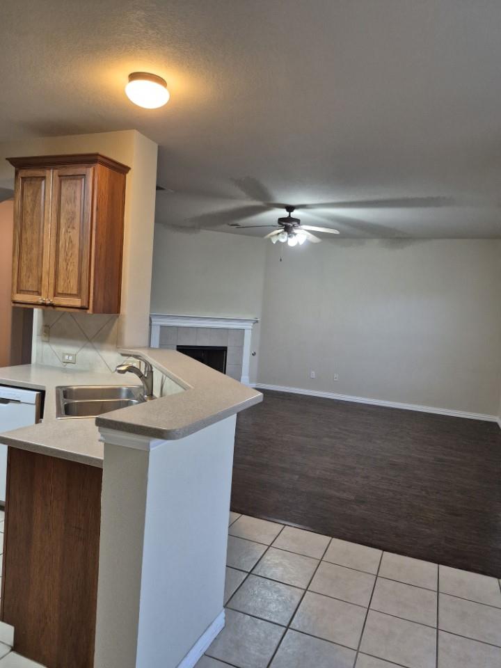 808 Busleigh Castle Way Property Photo 12
