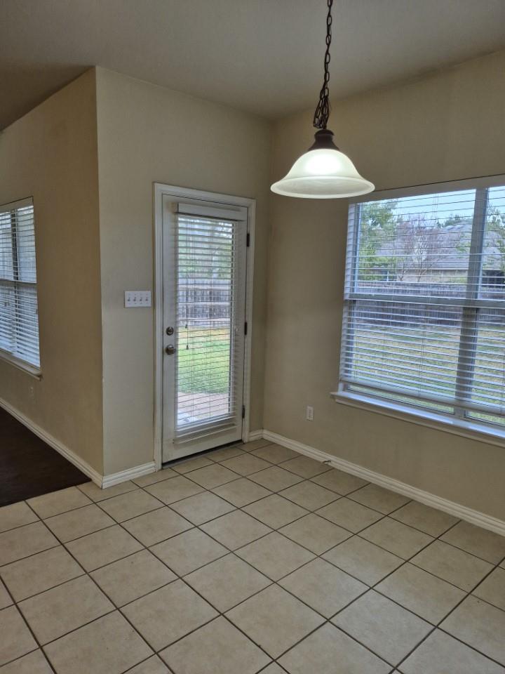 808 Busleigh Castle Way Property Photo 13