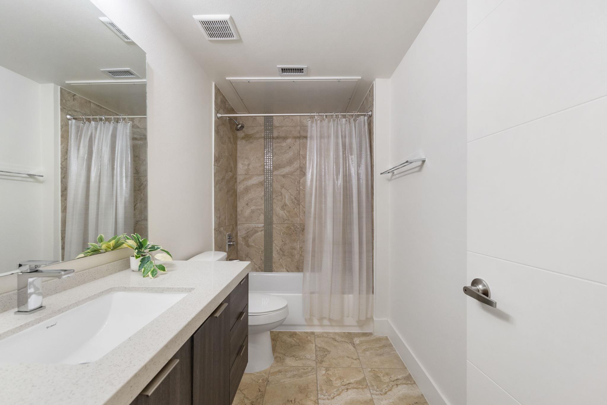 604 North Bluff Dr #144 Property Photo 11
