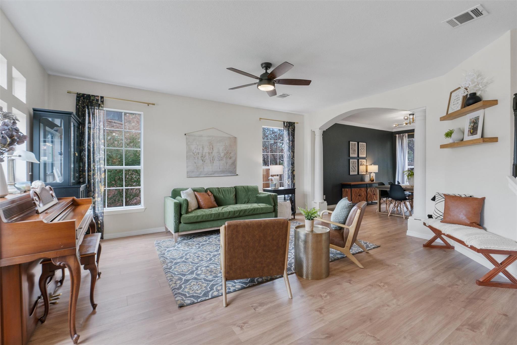 109 Hideaway Cv Property Photo 8