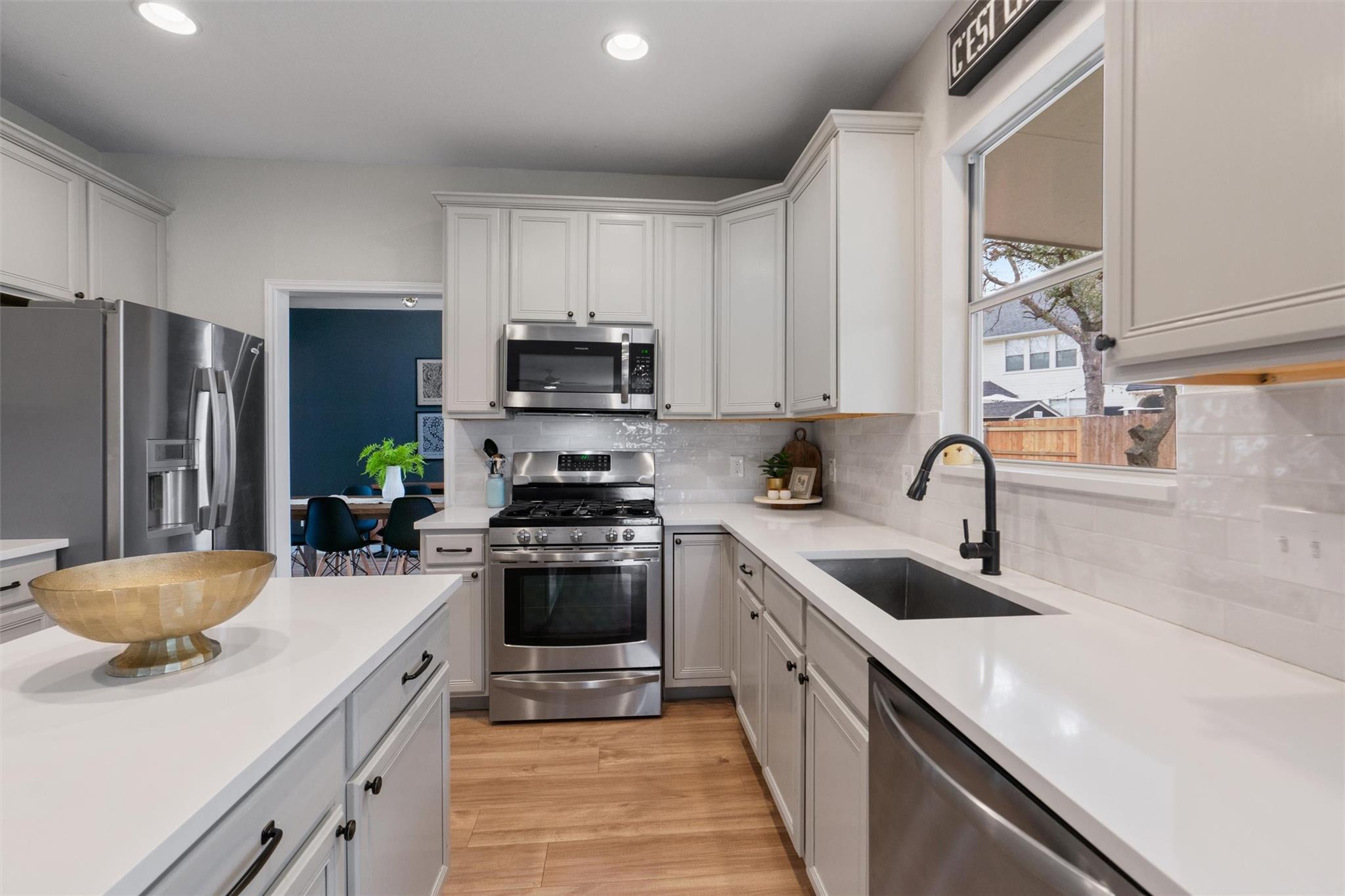 109 Hideaway Cv Property Photo 11