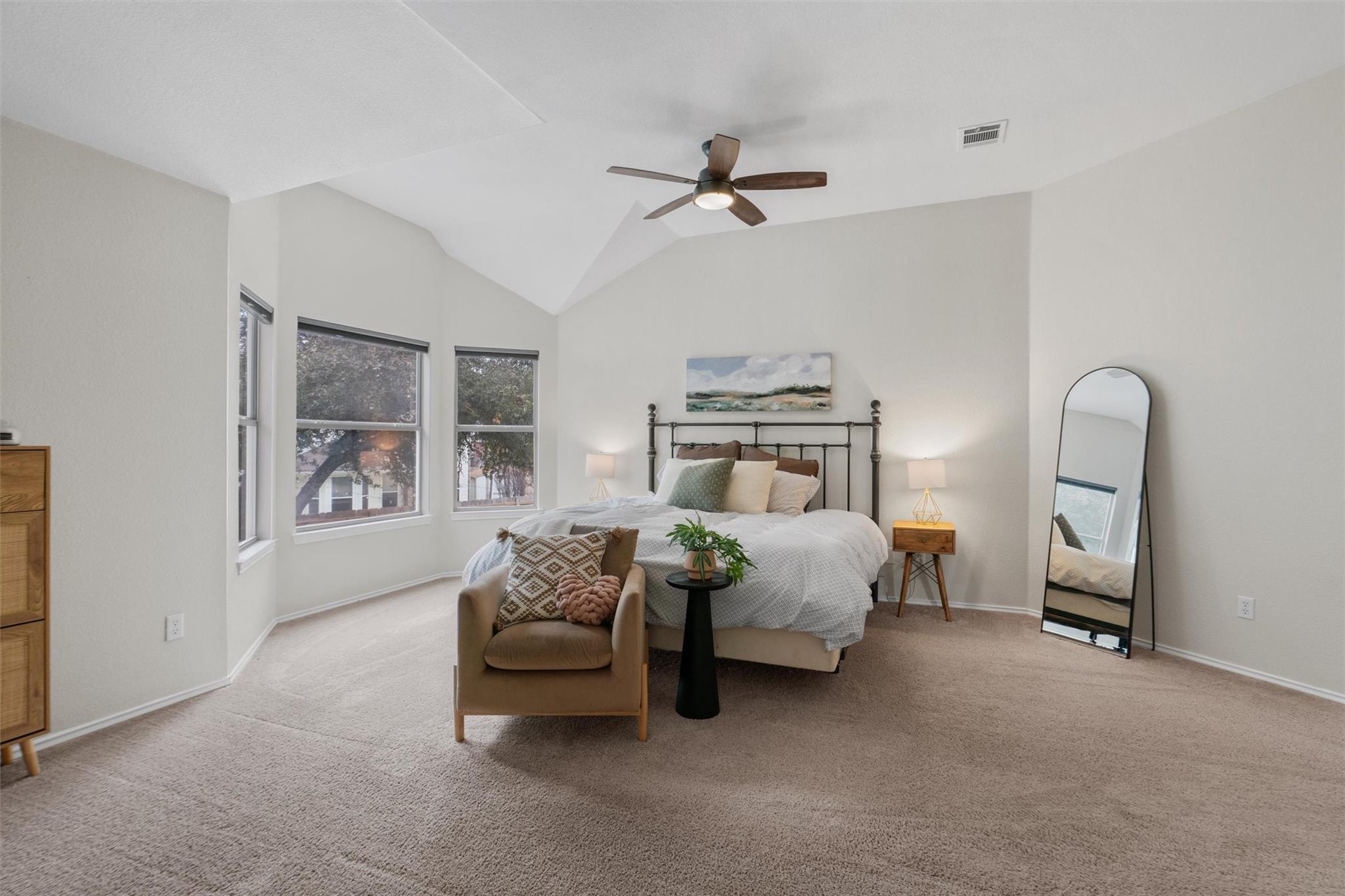 109 Hideaway Cv Property Photo 16