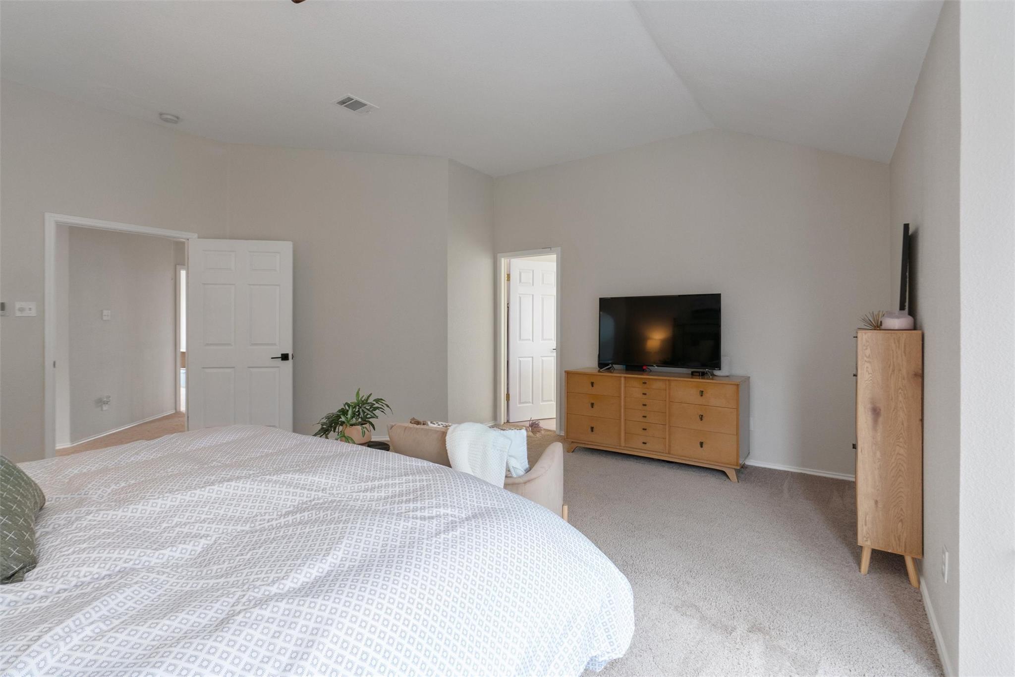 109 Hideaway Cv Property Photo 17