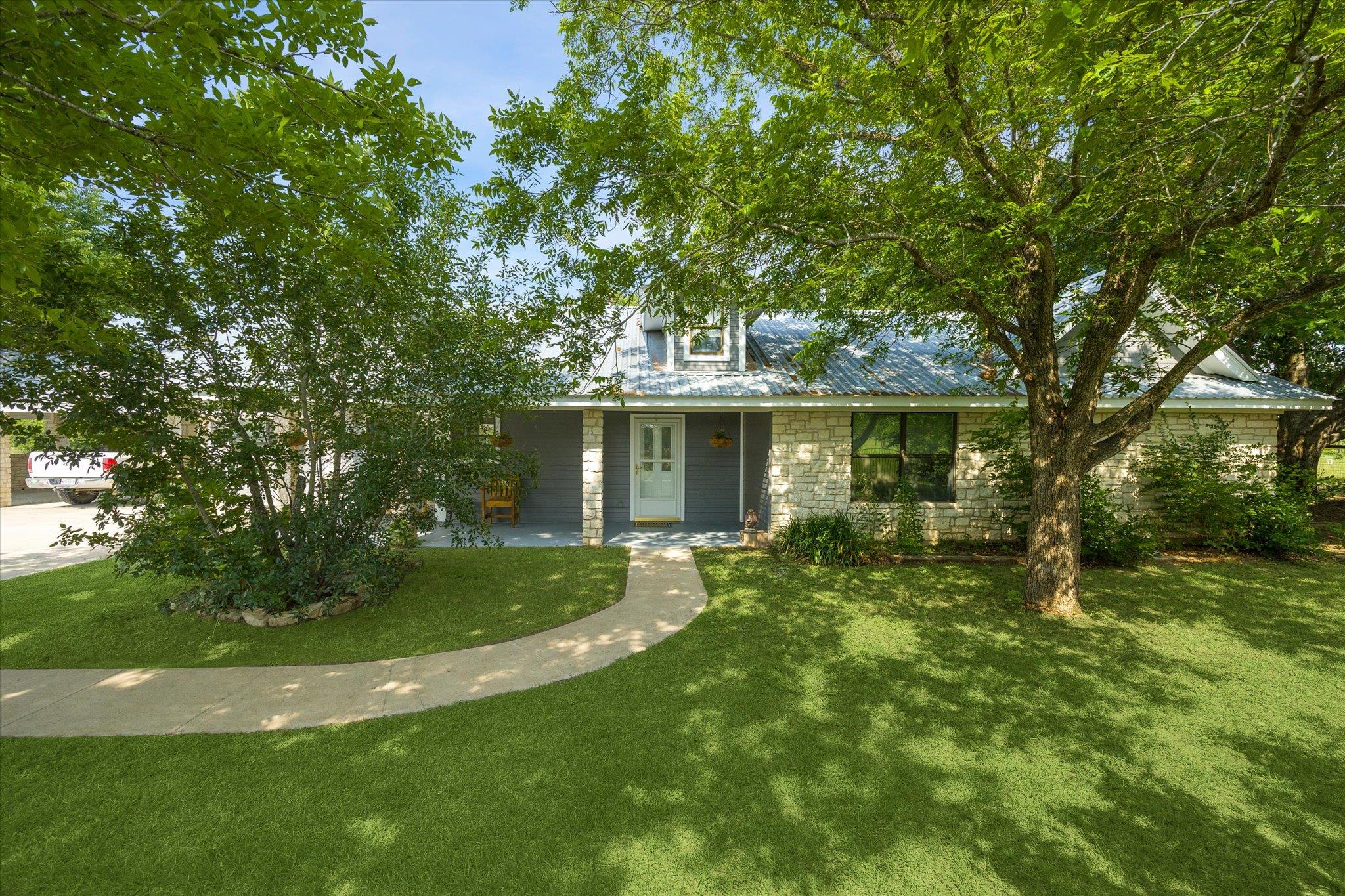 4451 County Road 467 Property Photo