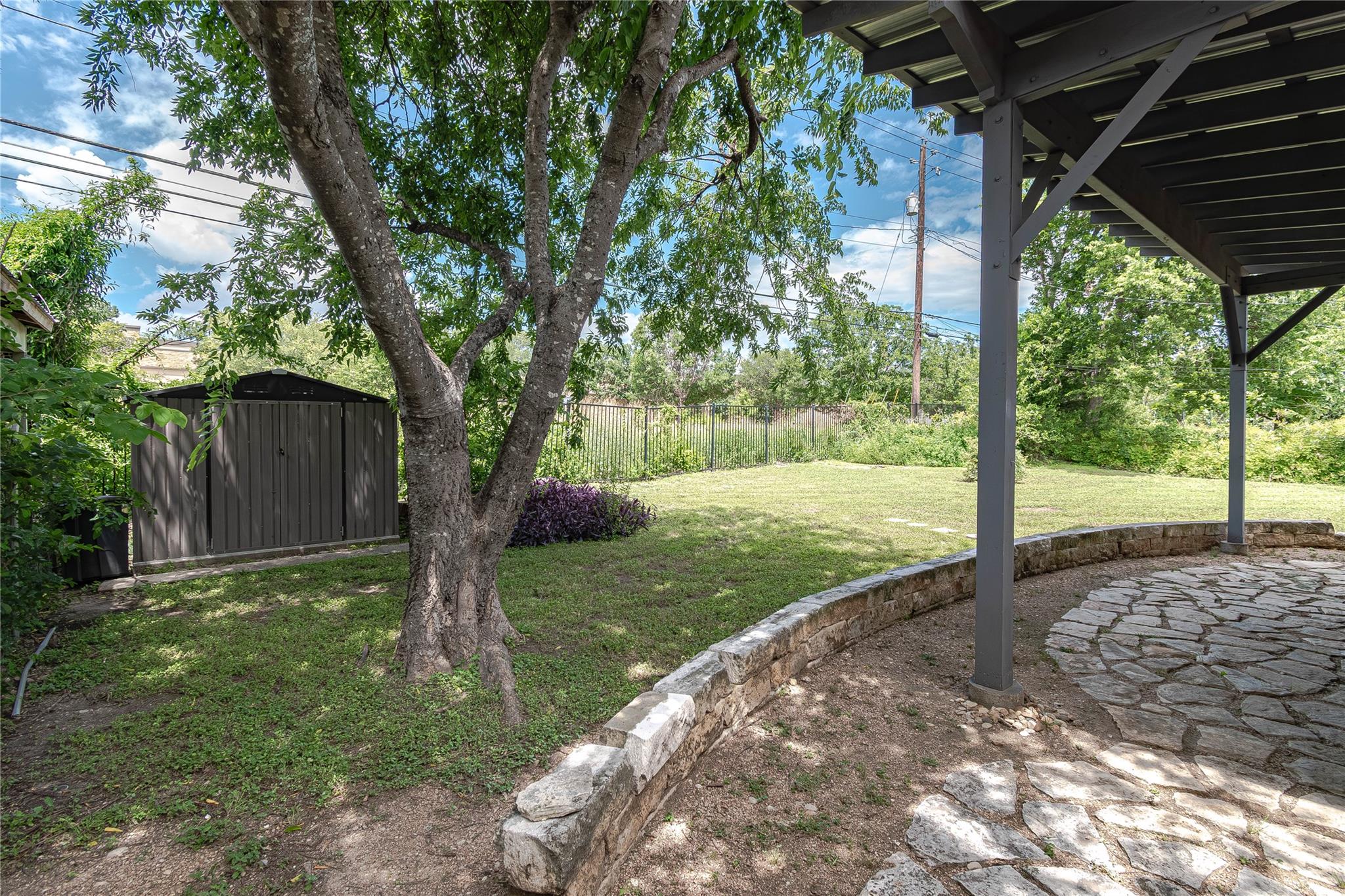 1202 Norwood Rd Property Photo 30