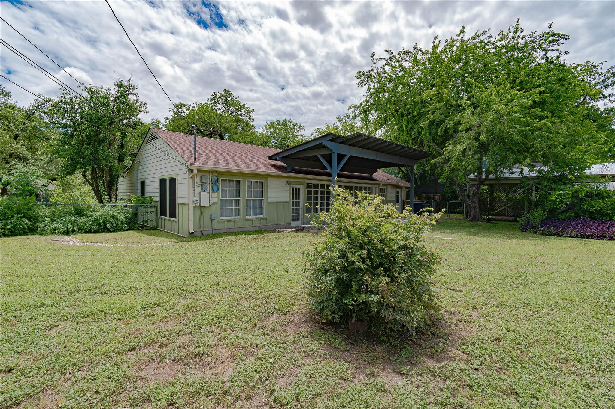1202 Norwood Rd Property Photo 33