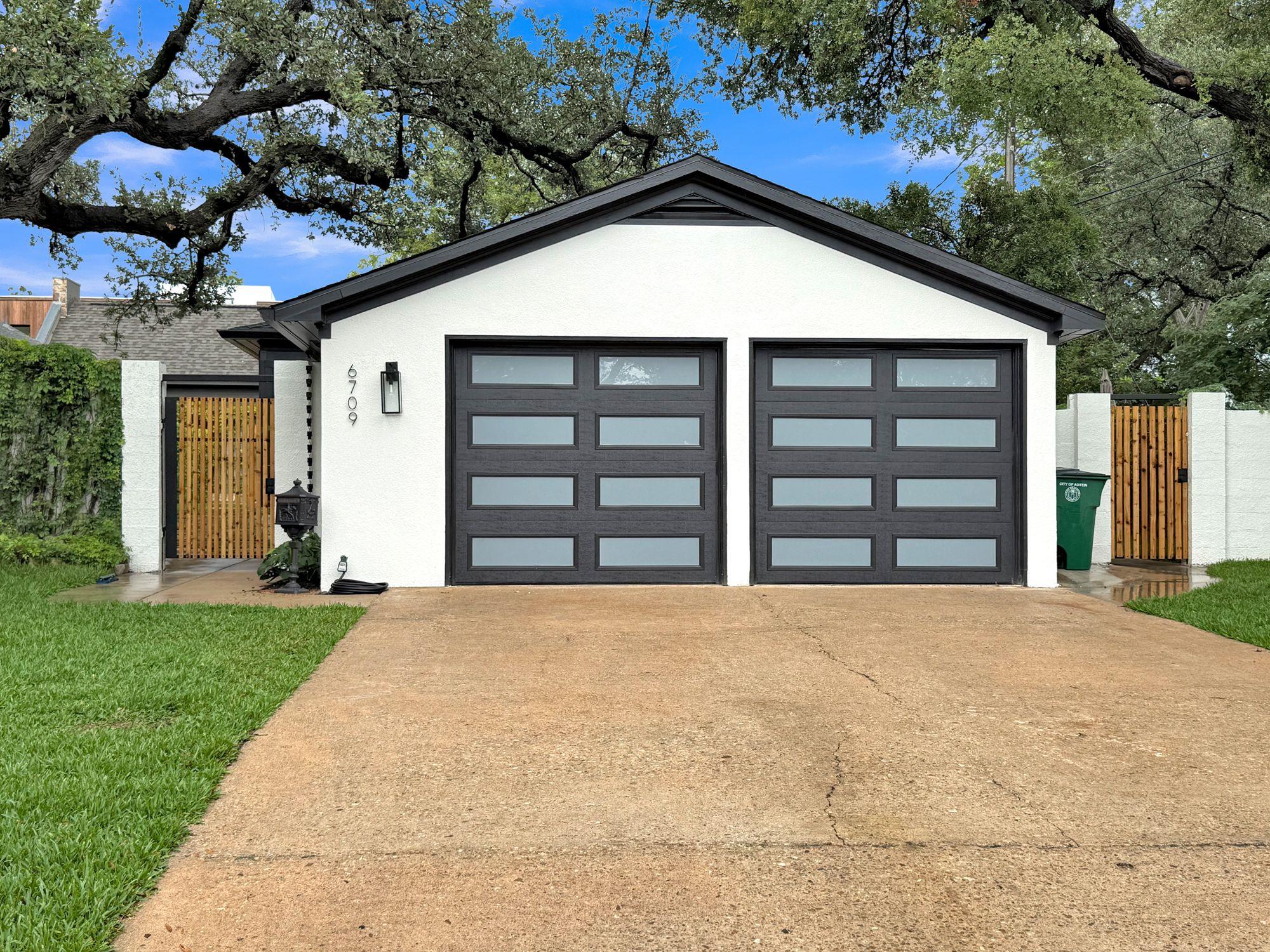 6709 Vine St Property Photo 1