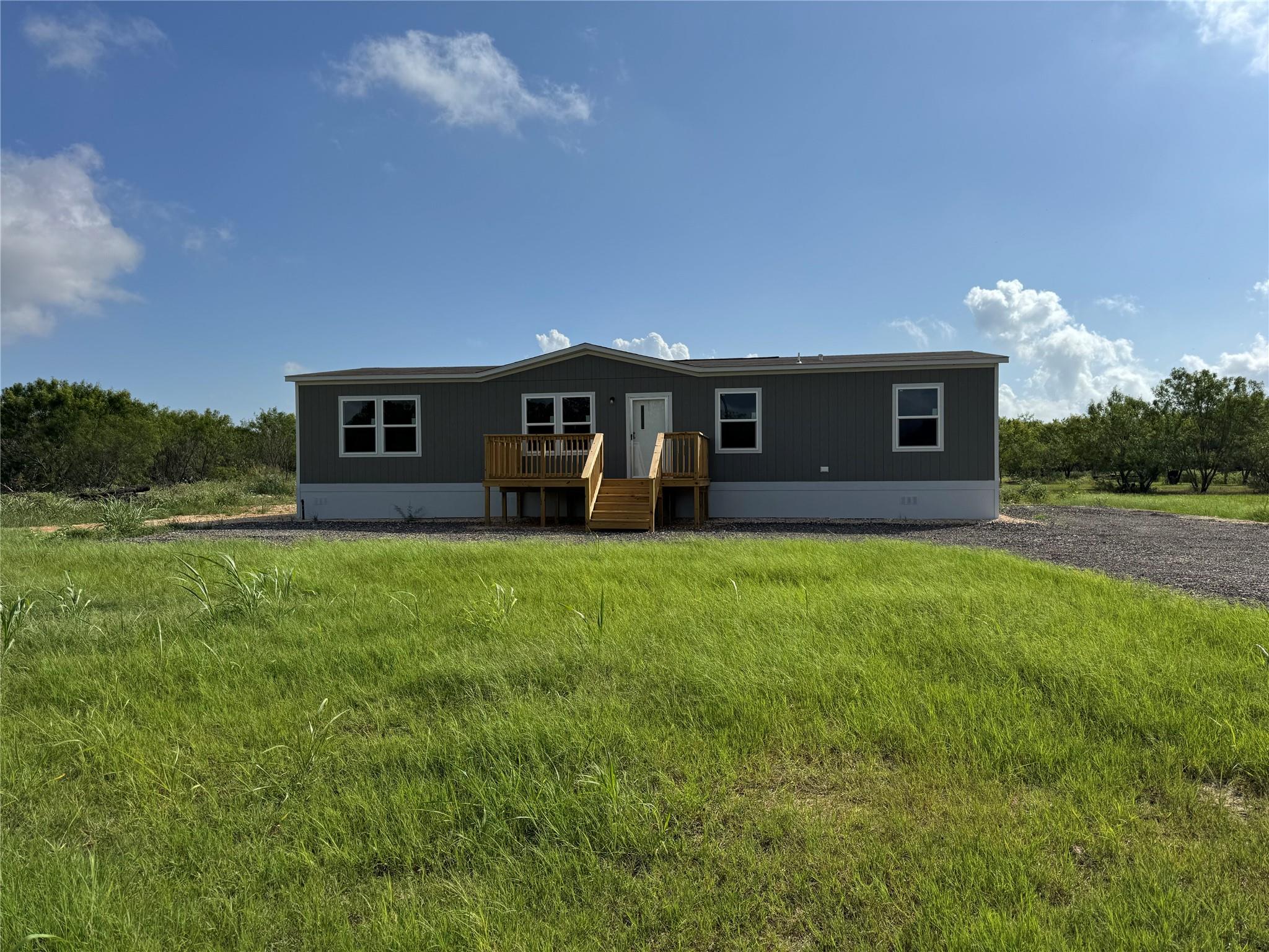 2601 Tumbleweed Trl Property Photo 1