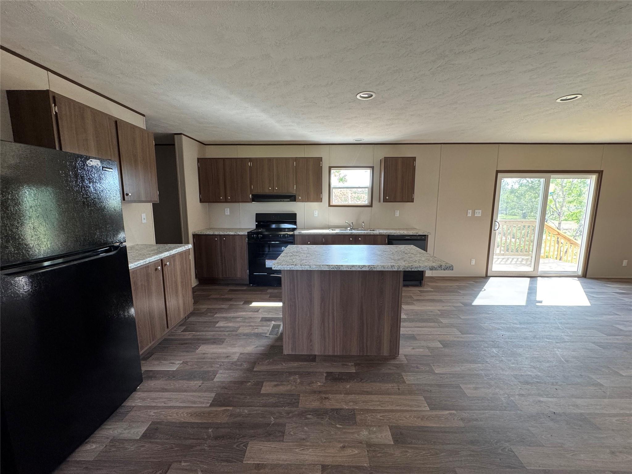 2601 Tumbleweed Trl Property Photo 4