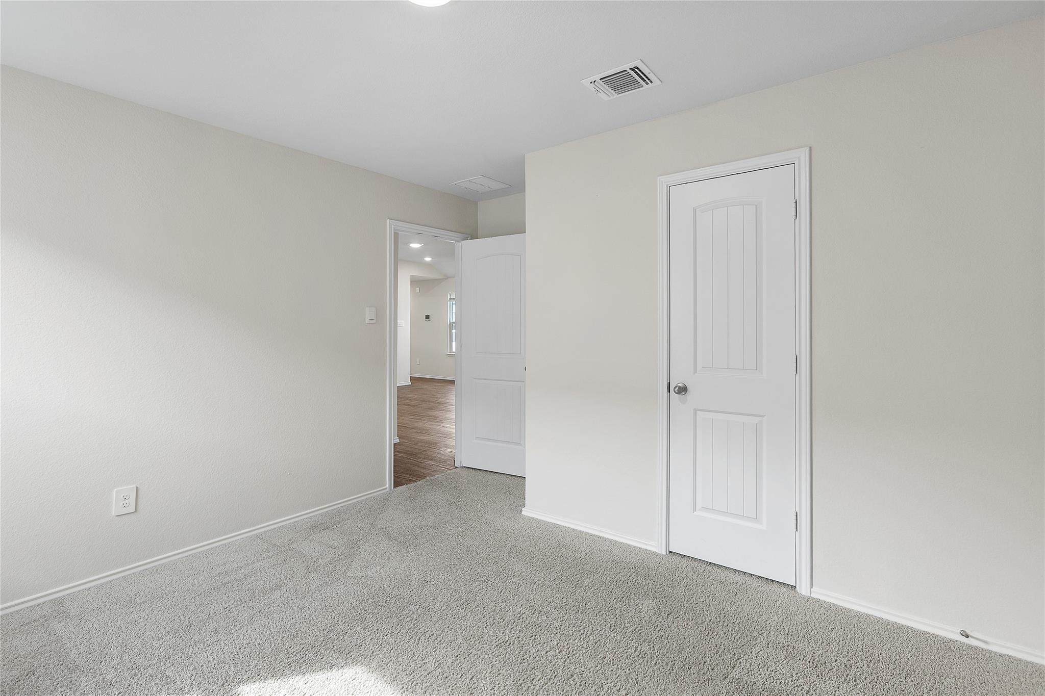 133 Frogmore Loop Property Photo 14