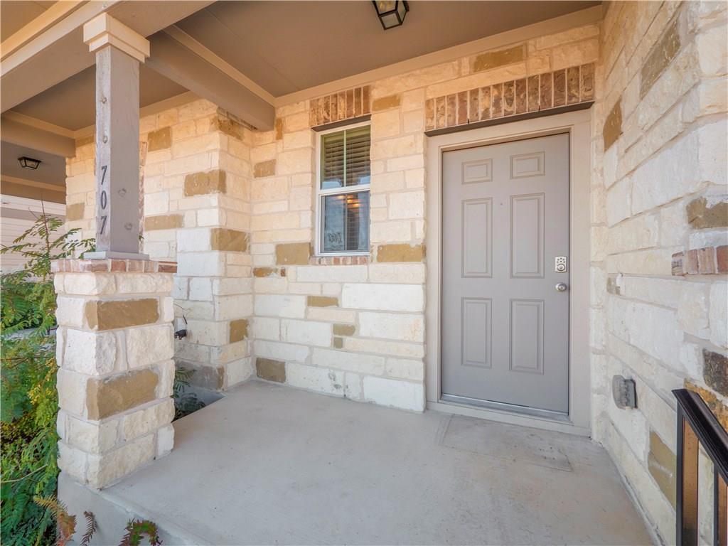 707 Katmai Cir Property Photo 4