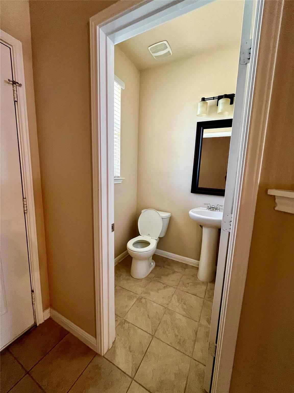 707 Katmai Cir Property Photo 9