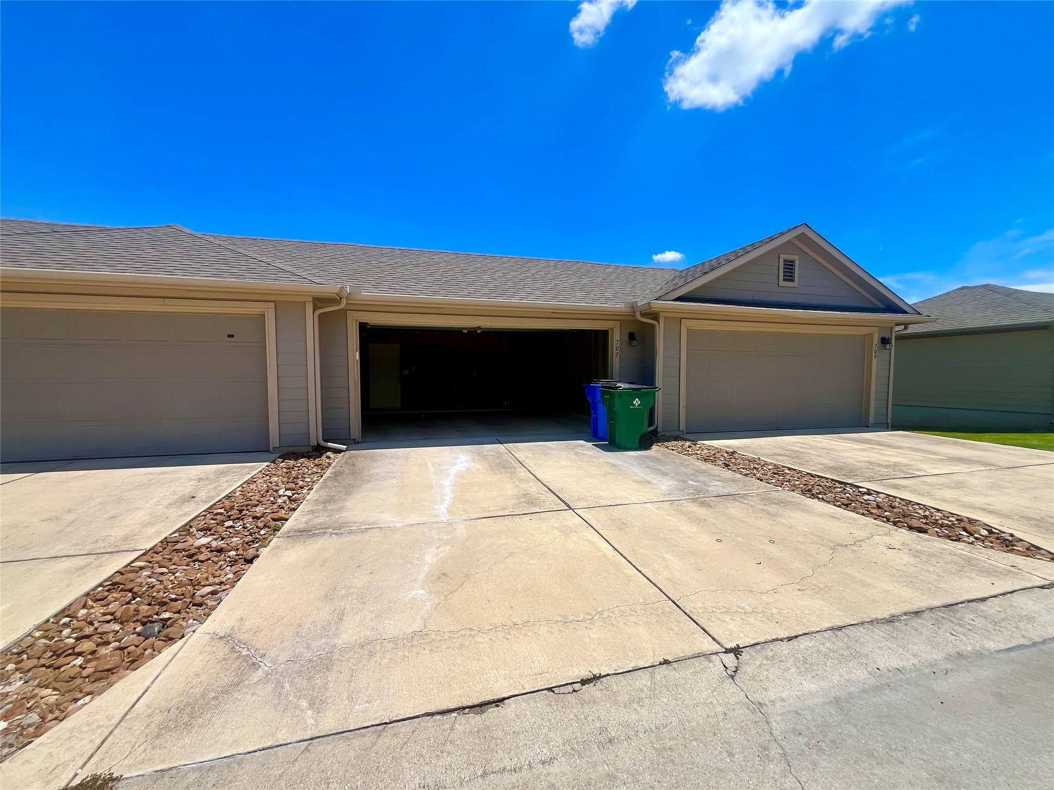 707 Katmai Cir Property Photo 25
