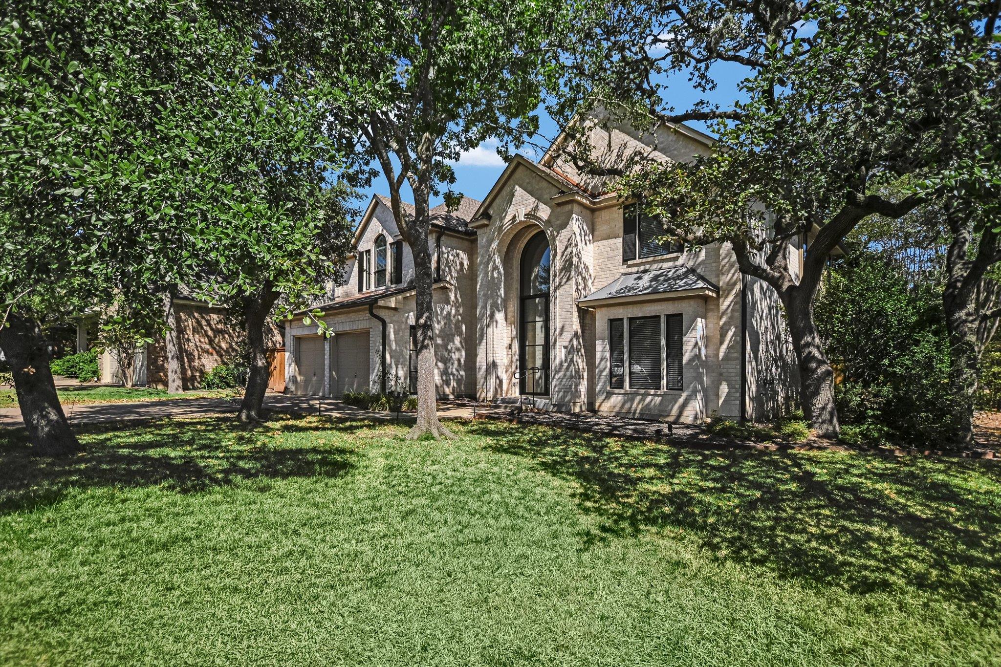 6306 Abilene Trl Property Photo 2