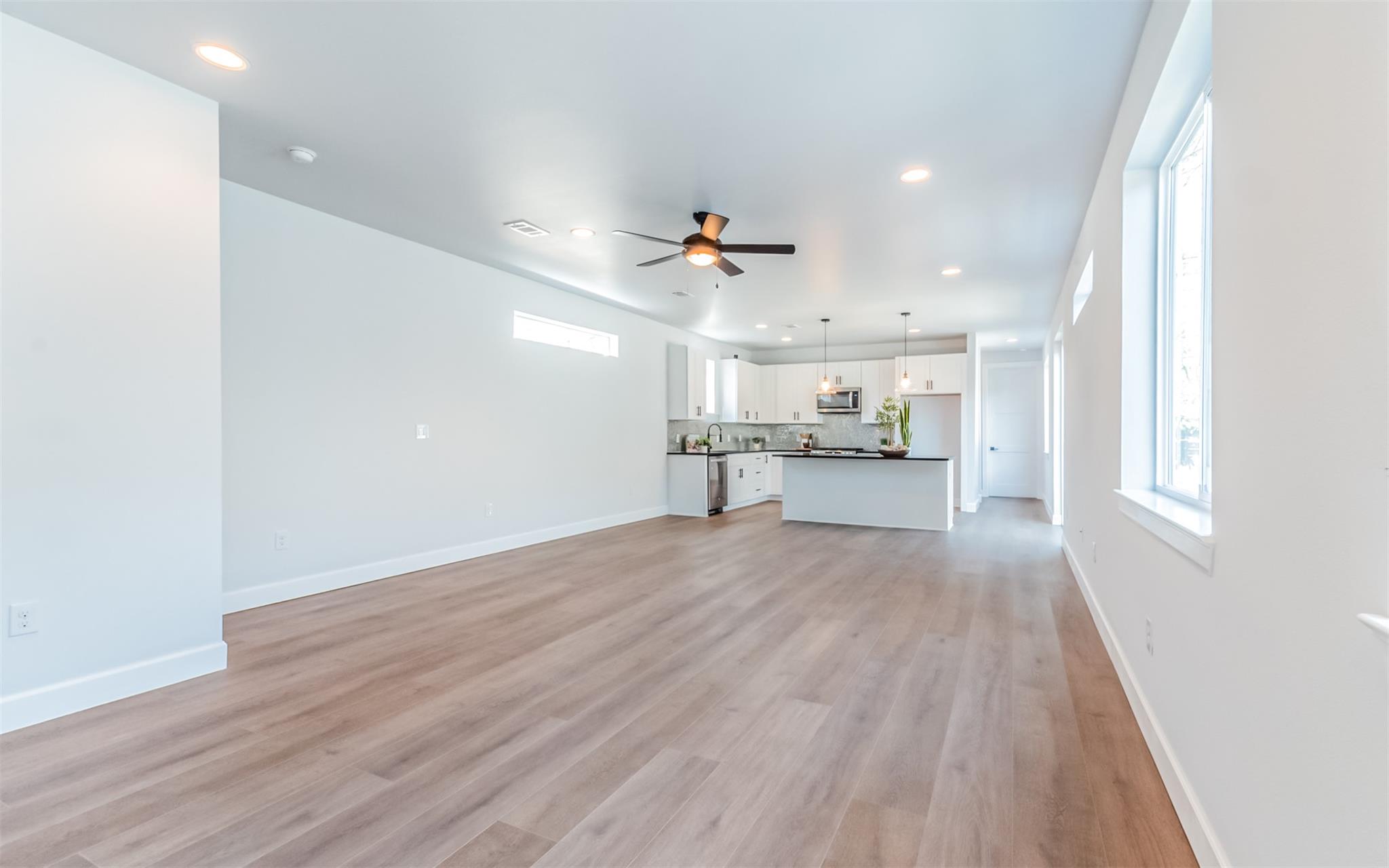 1130 Spur St A Property Photo 5