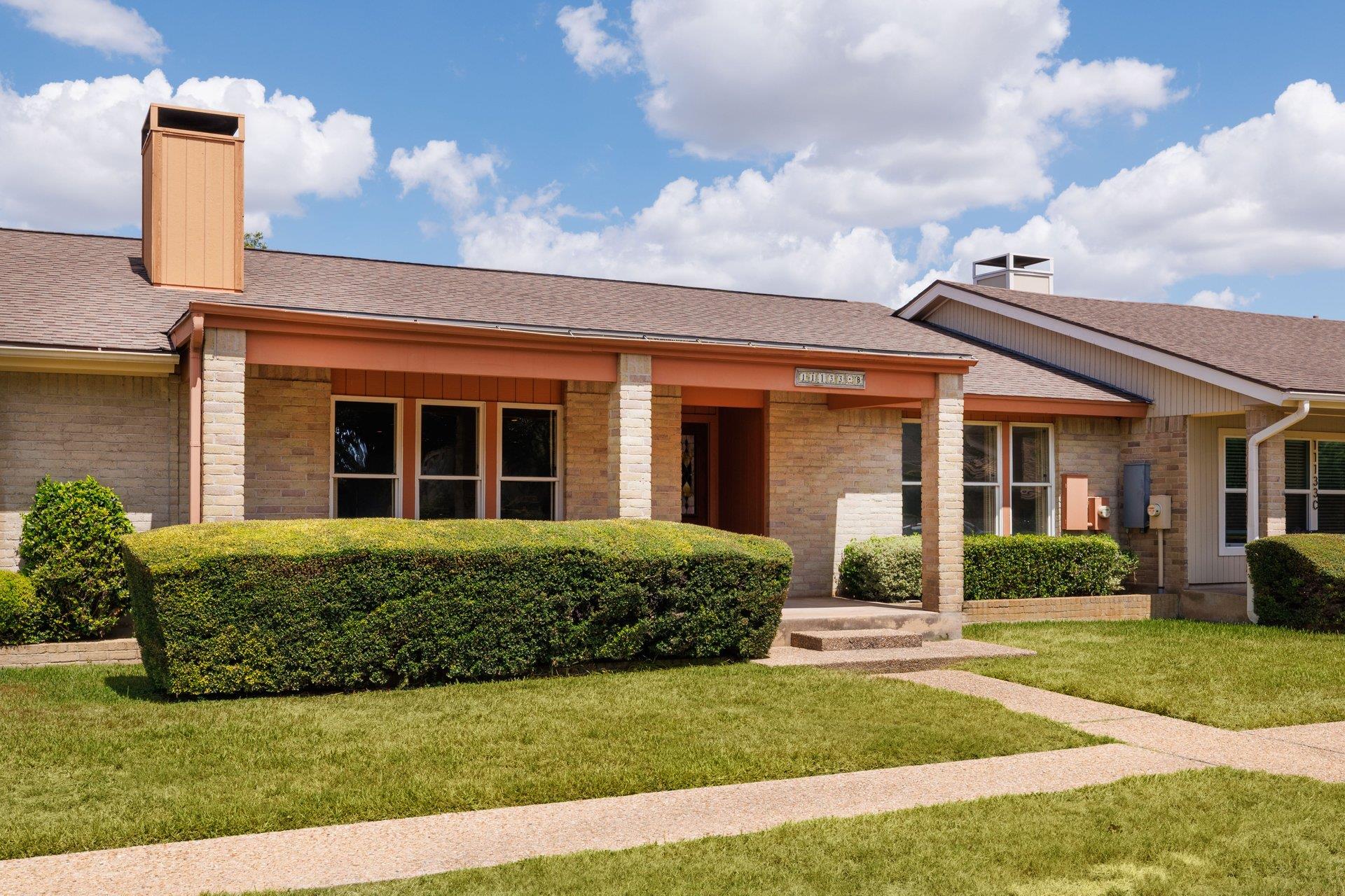 11133 Pinehurst #b Dr #b Property Photo 2
