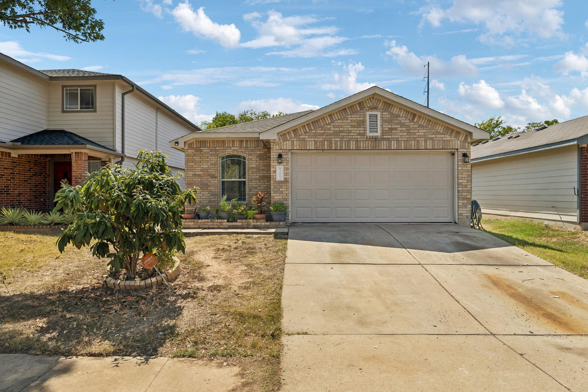 7209 Cayenne Ln Property Photo 1