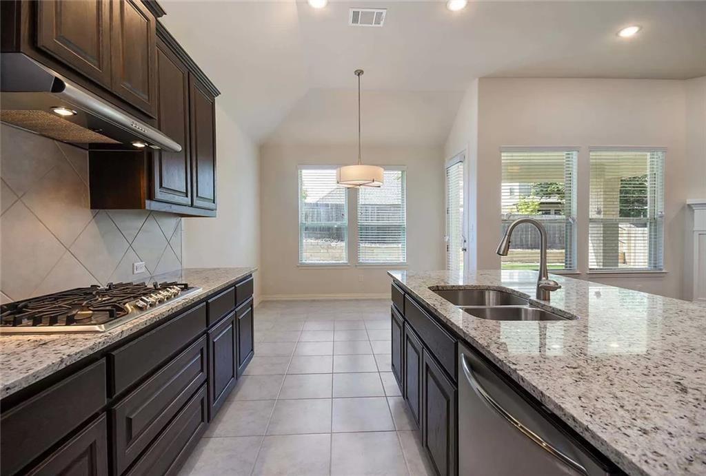 22316 Chipotle Pass Property Photo 7