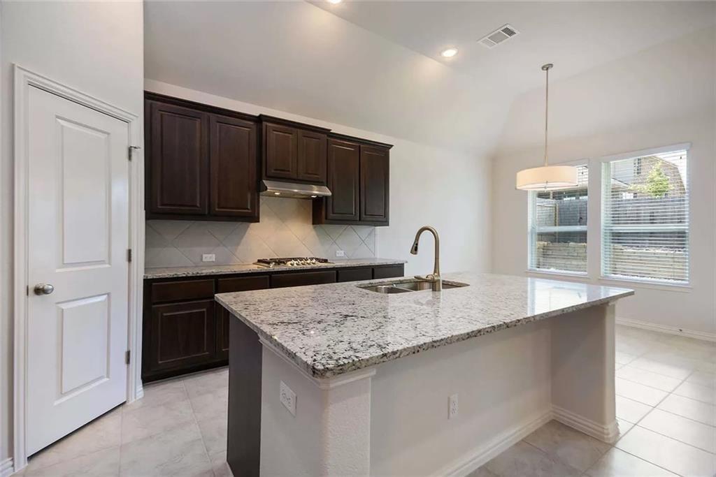 22316 Chipotle Pass Property Photo 9