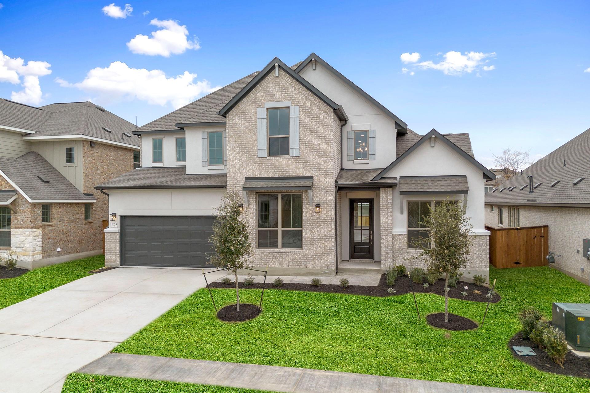 1653 Sauterne Dr Property Photo 2