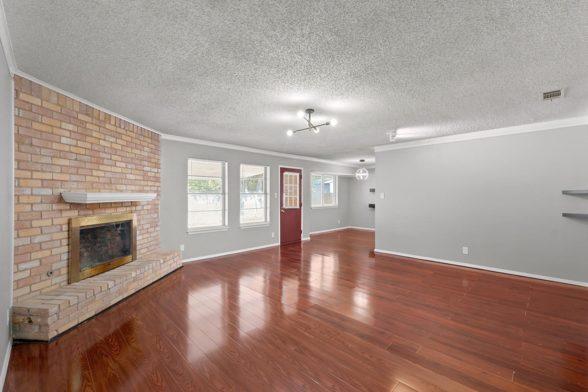 11206 Blossom Bell Dr Property Photo 2