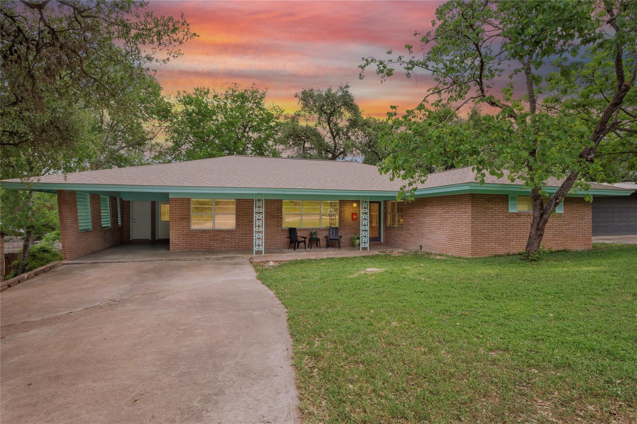 Real Estate Main Image