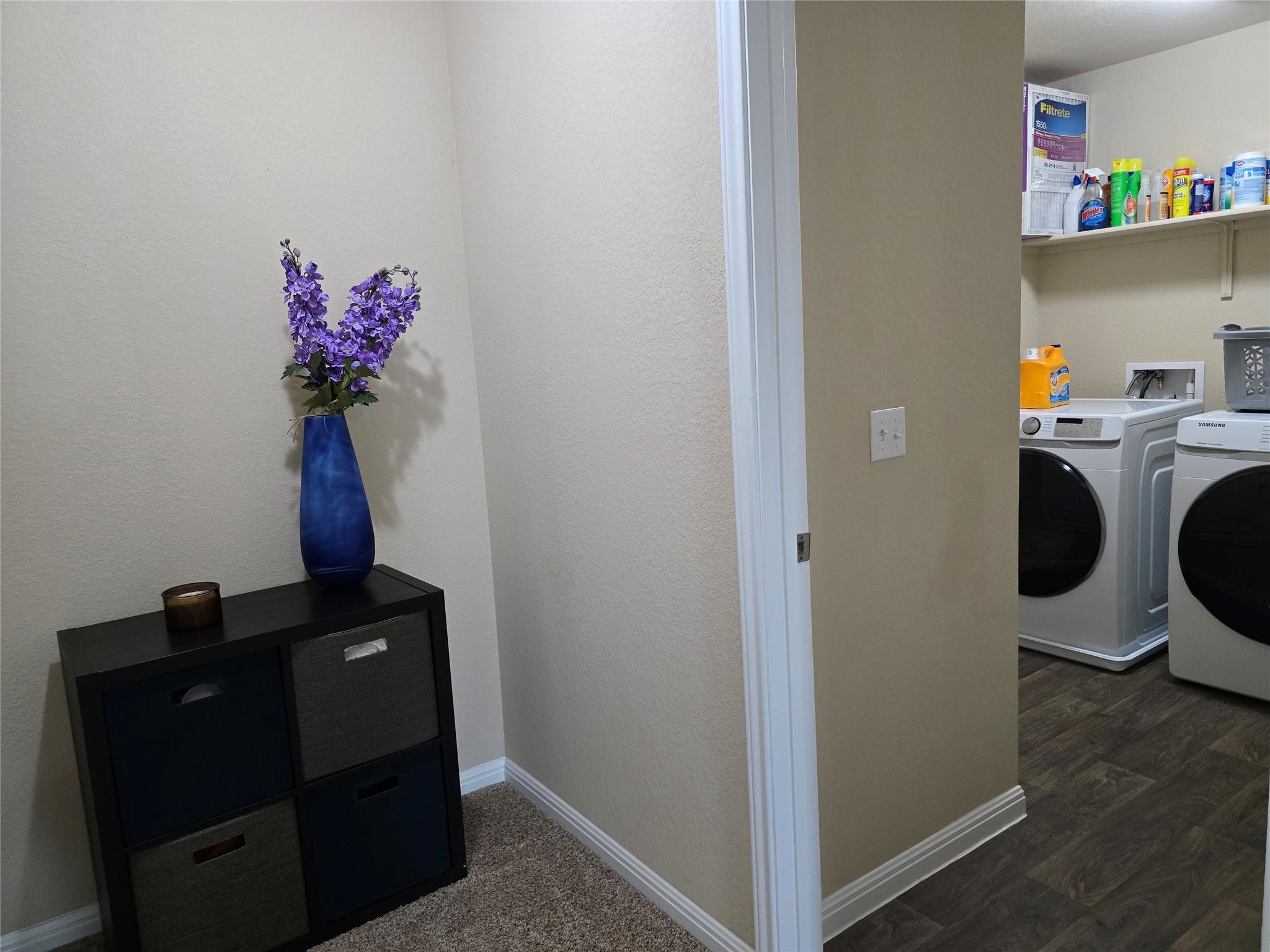 212 Yoakum St Property Photo 36