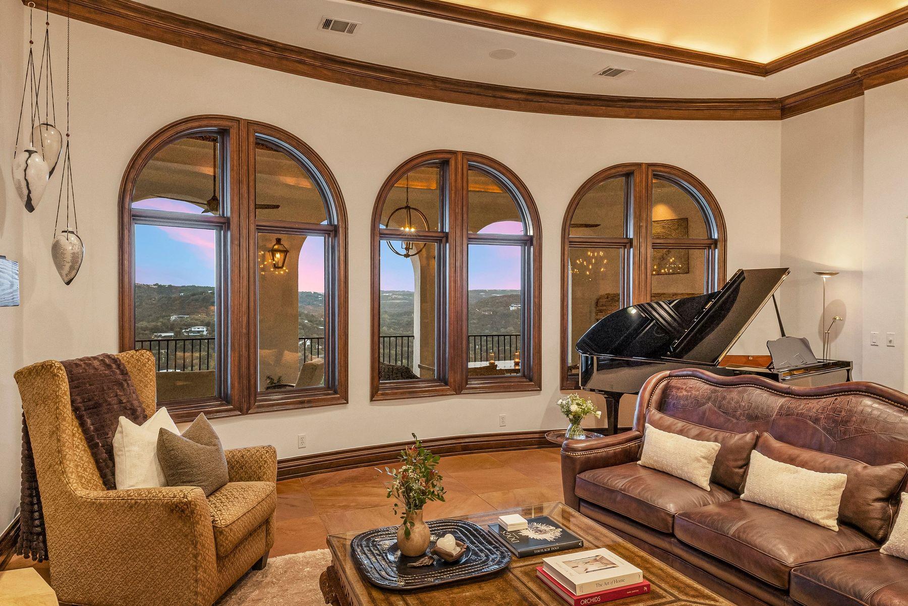 1710 Mount Larson Rd Property Photo 8