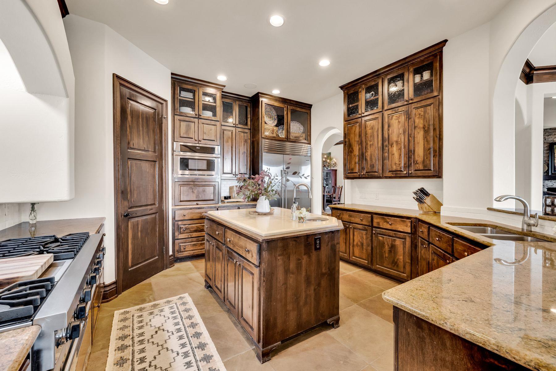 1710 Mount Larson Rd Property Photo 14