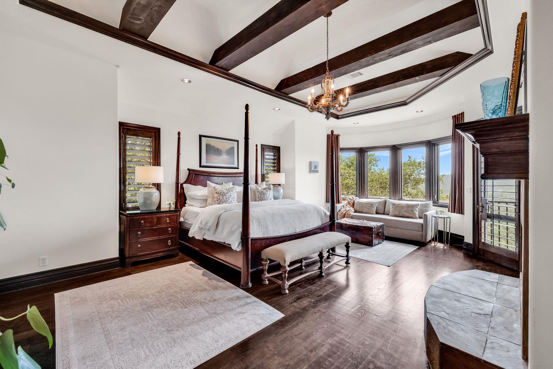 1710 Mount Larson Rd Property Photo 18