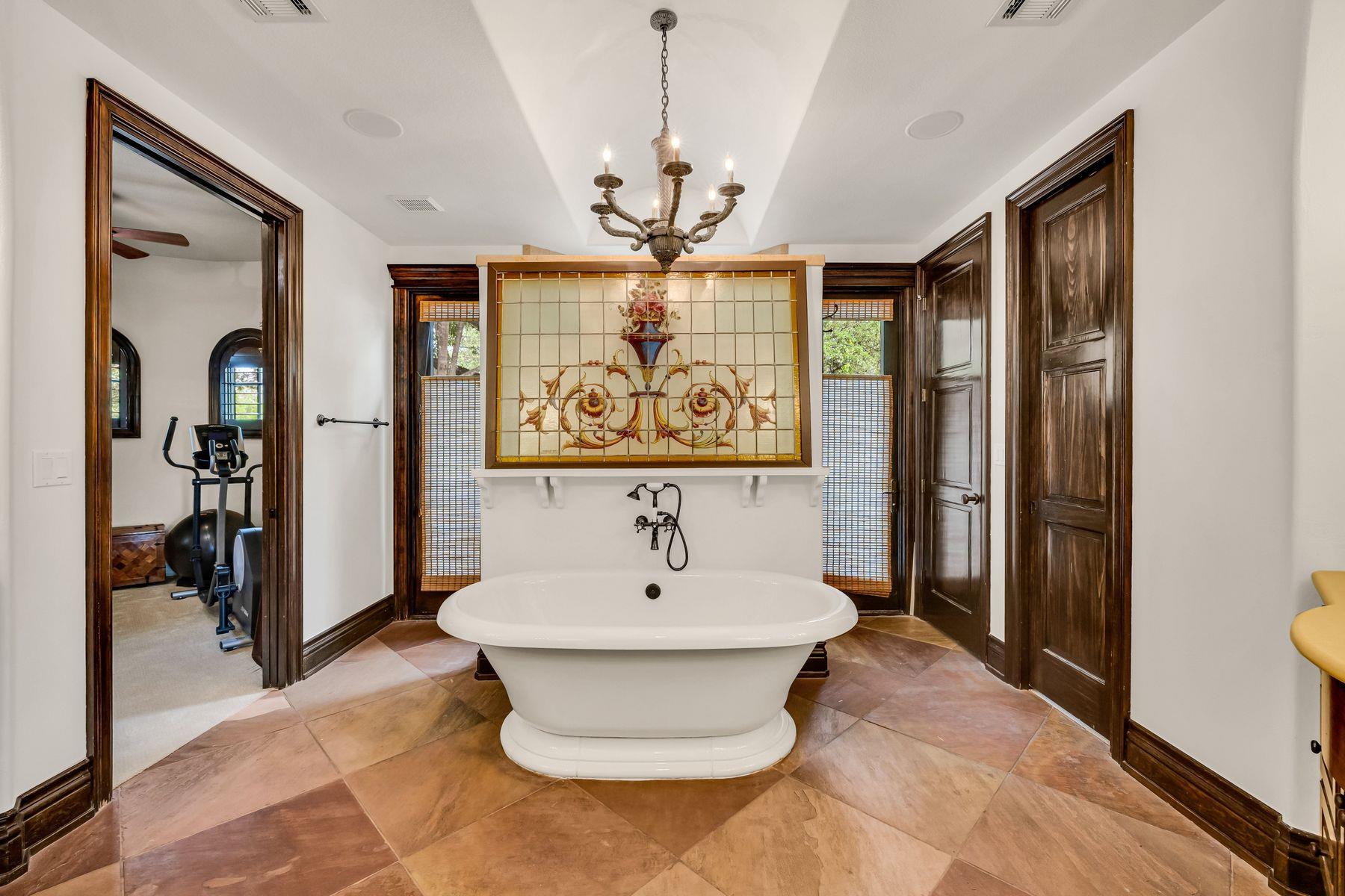 1710 Mount Larson Rd Property Photo 21