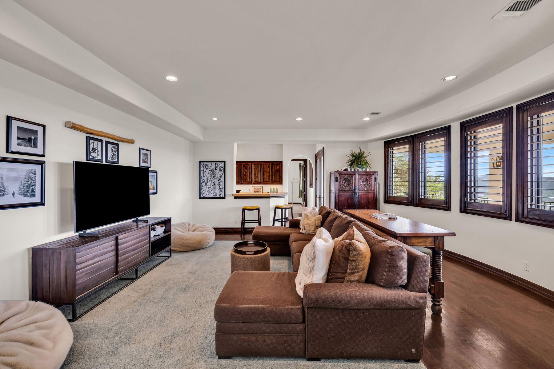 1710 Mount Larson Rd Property Photo 26