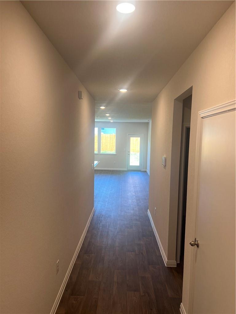 252 Sunniberg Loop Property Photo 3
