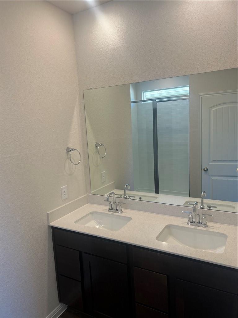 252 Sunniberg Loop Property Photo 4