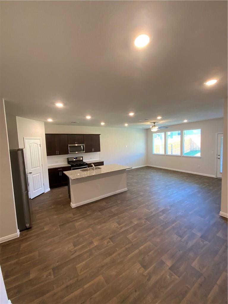 252 Sunniberg Loop Property Photo 13
