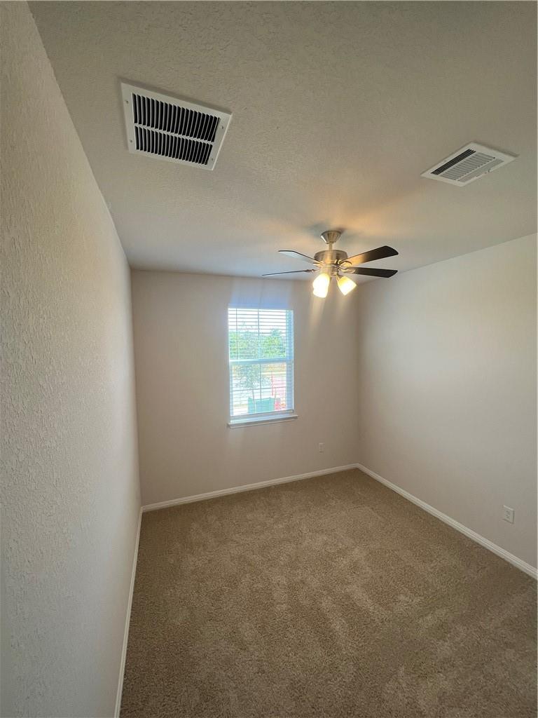 252 Sunniberg Loop Property Photo 16