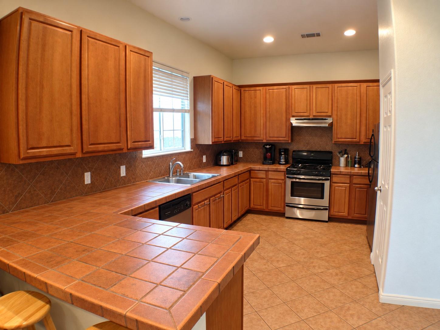 5100 Caswell Ave #a Property Photo 3