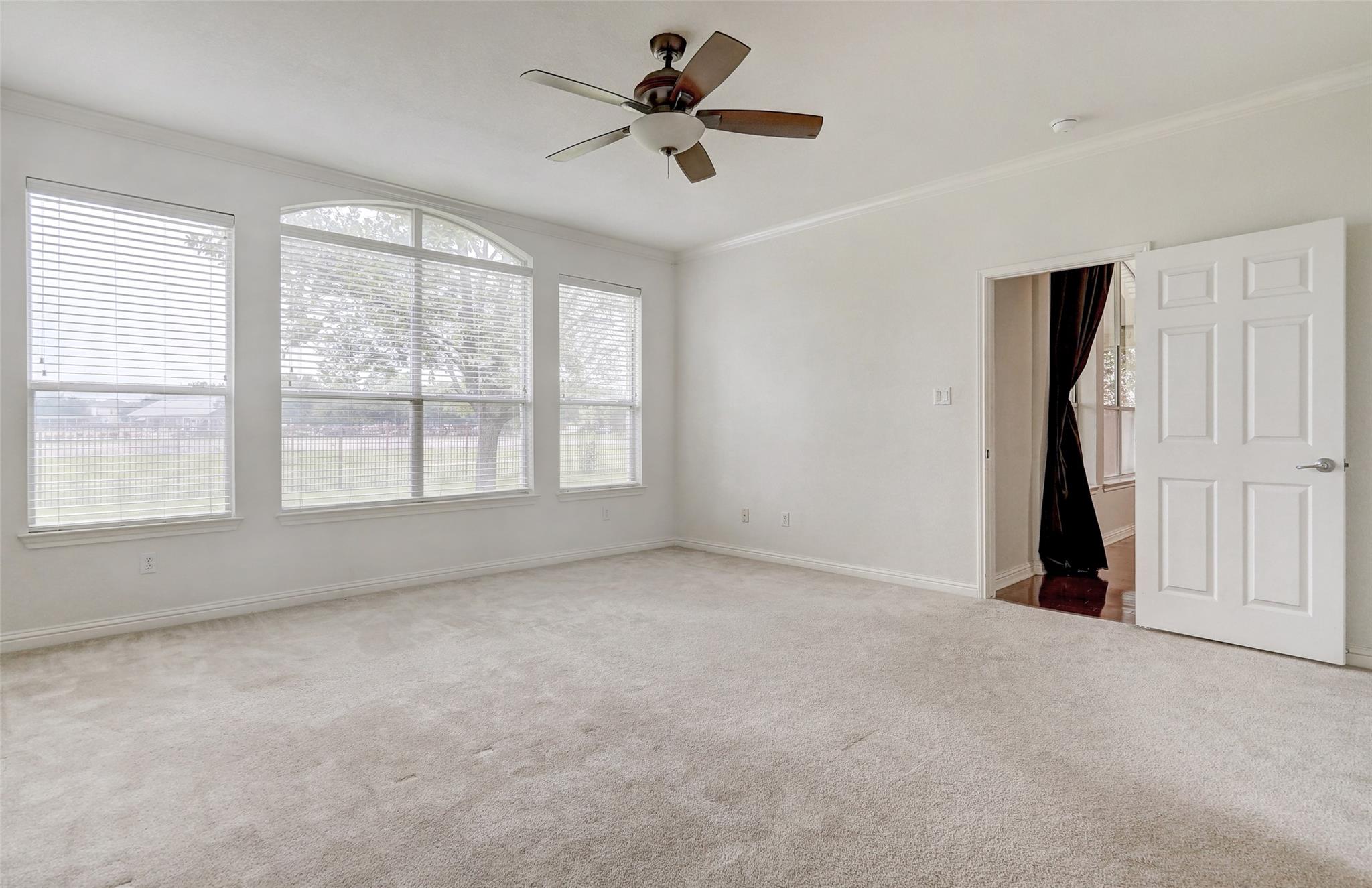 3129 Goldenoak Cir Property Photo 13