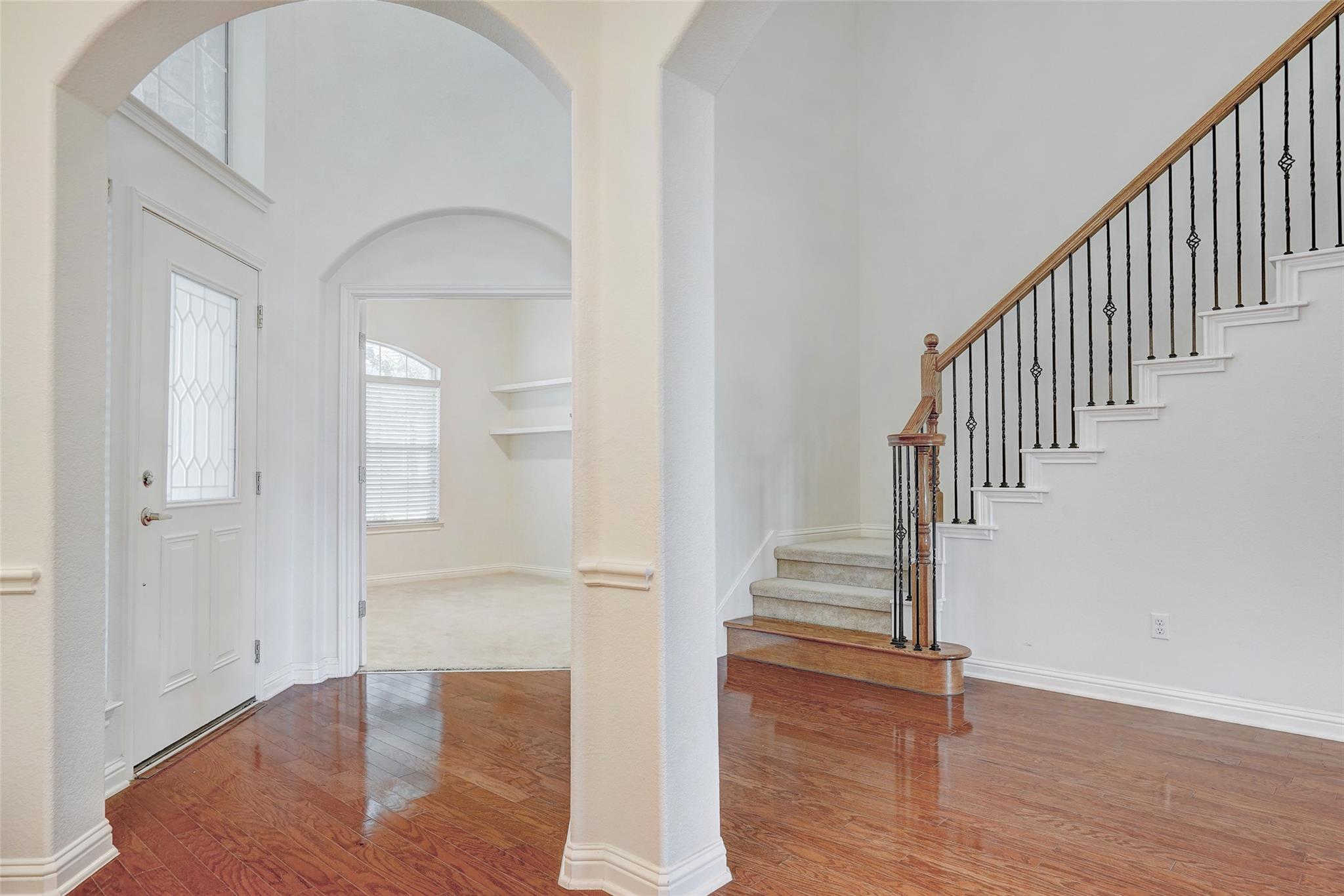 3129 Goldenoak Cir Property Photo 16